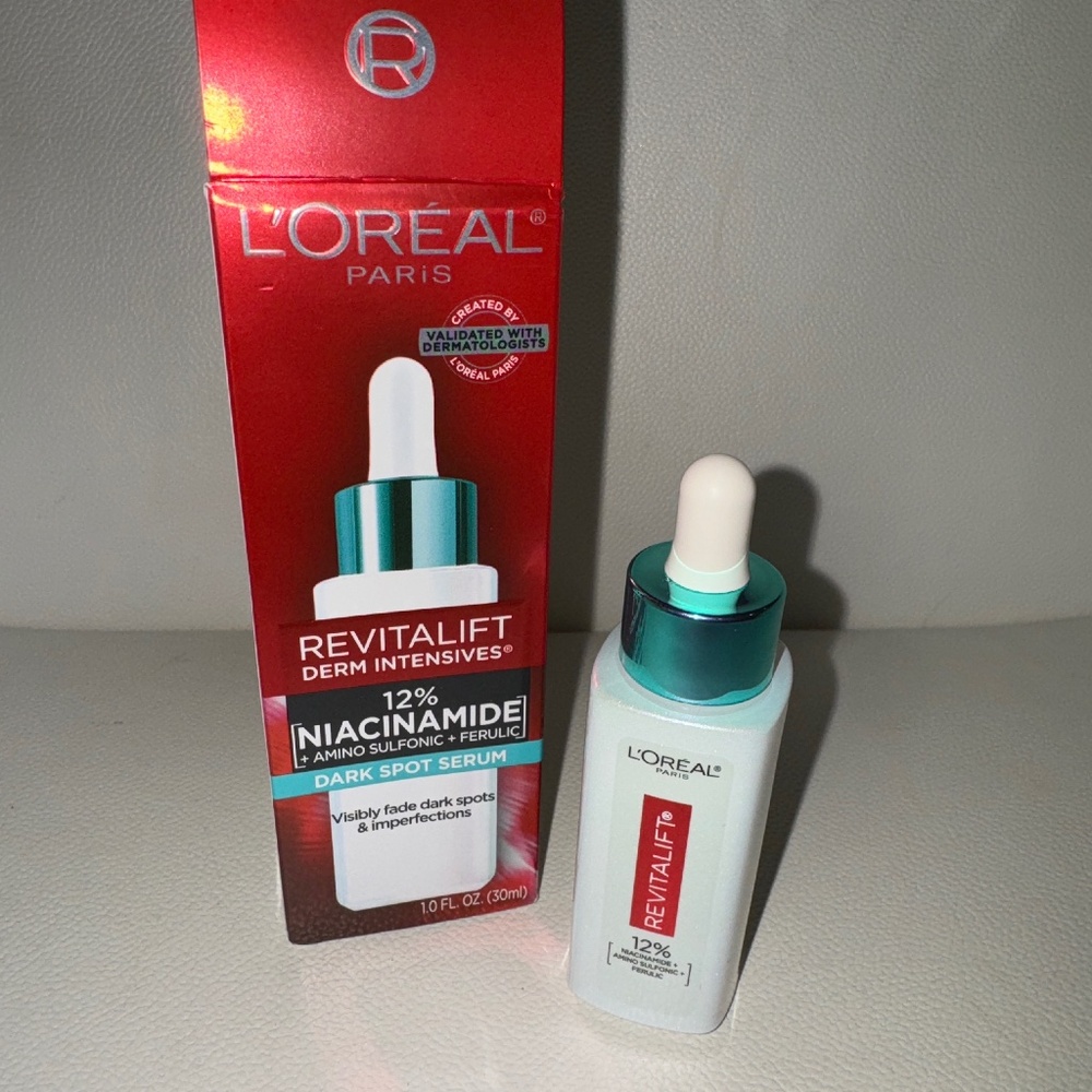 L’Oreal Paris Revitalift Derm Intensives